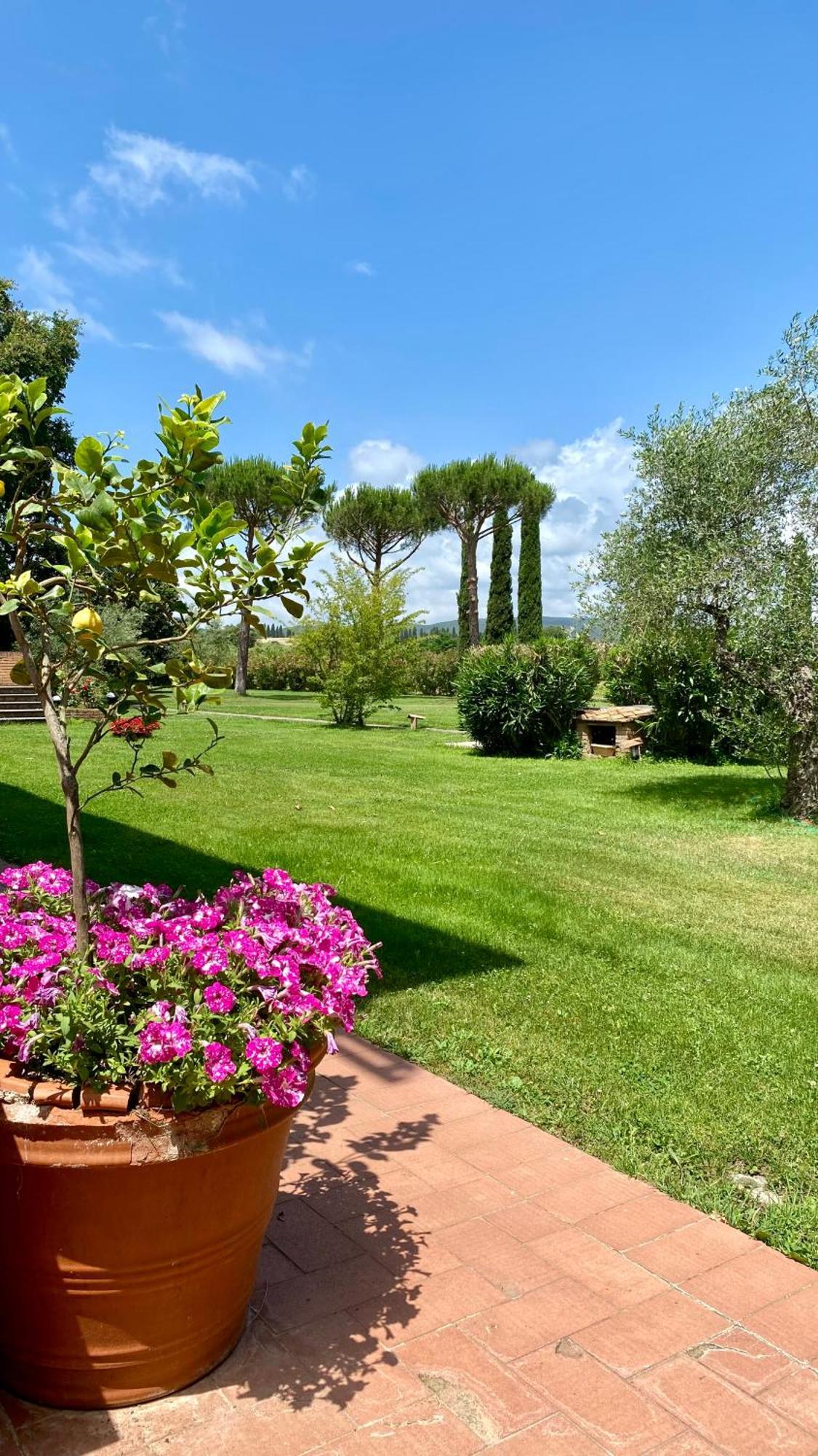 Fattoria Cirene Pension Follonica Buitenkant foto